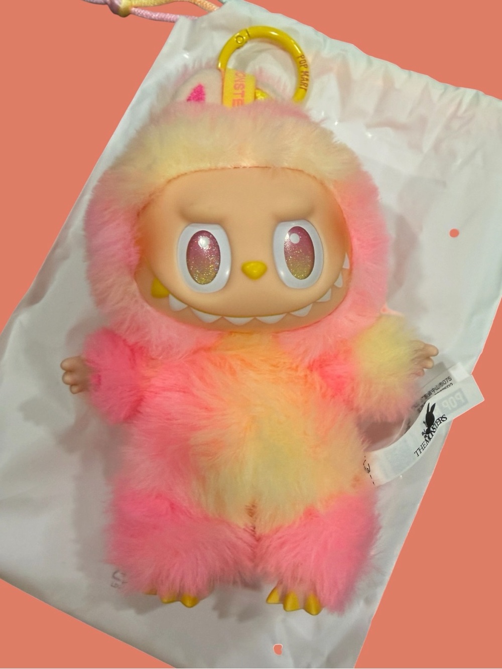 Labubu - Big Energy - The Monster Keychain